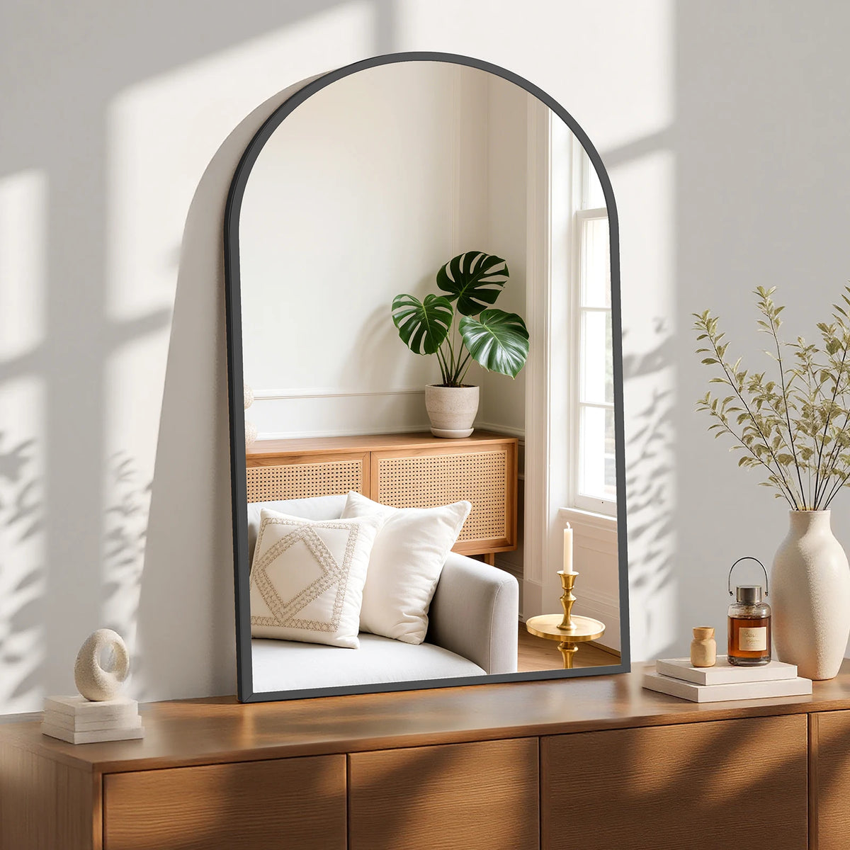 MCQ Arched Wall Mount Bathroom Mirror With Aluminum Alloy Frame